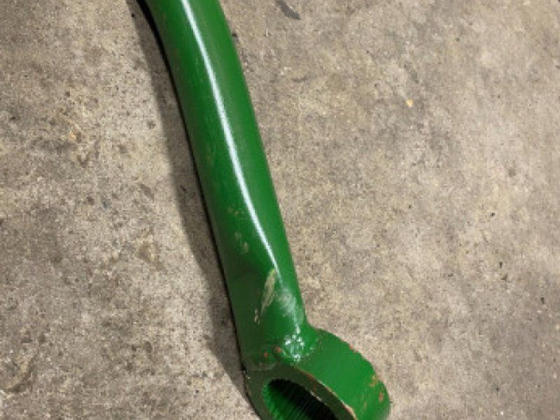 John Deere 1075
