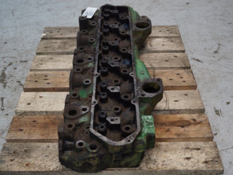 John Deere 6329