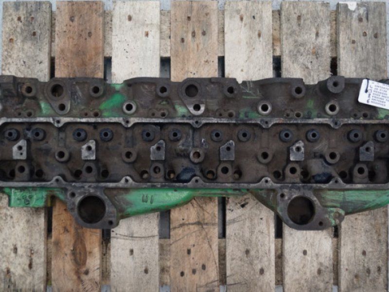 John Deere 6329
