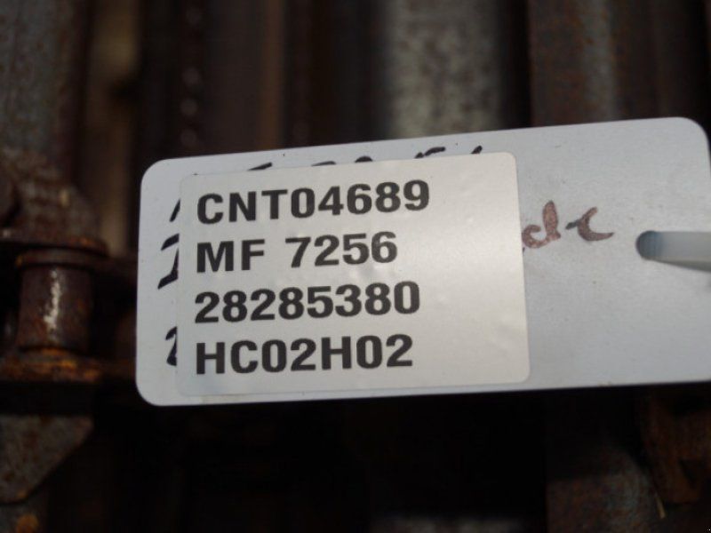 Massey Ferguson 7256
