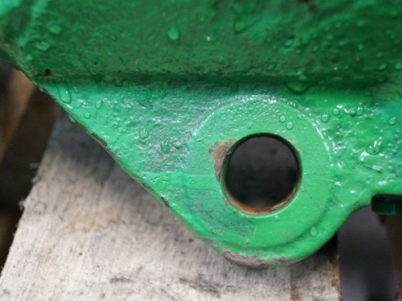 John Deere 4040