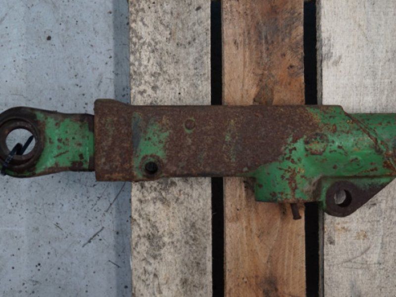 John Deere 4040
