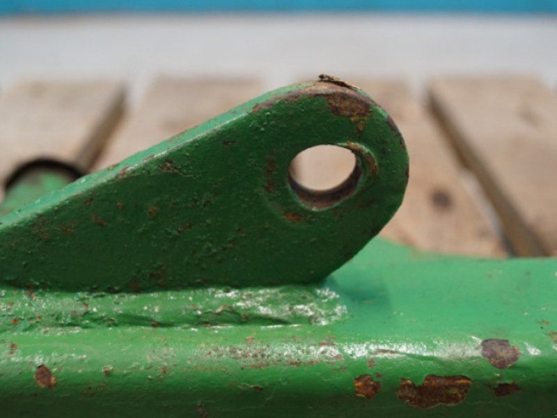 John Deere 2450