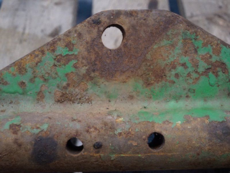 John Deere 2450