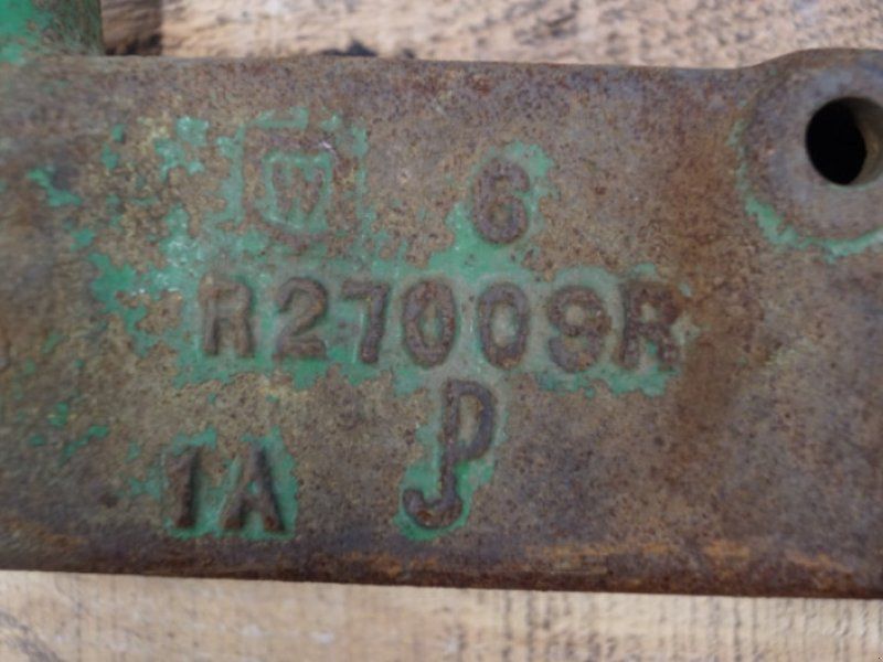 John Deere 4040
