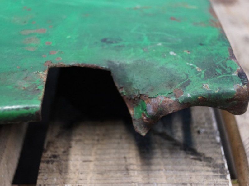 John Deere 3030
