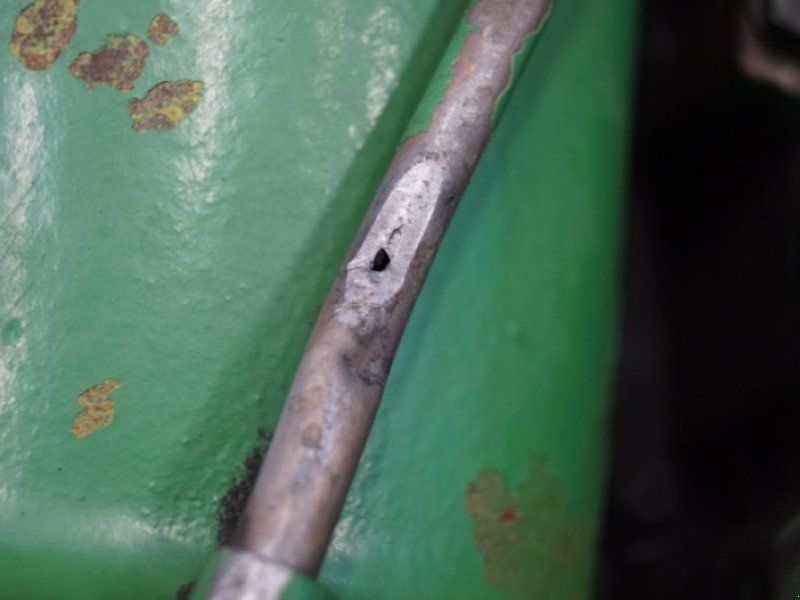 John Deere 4240