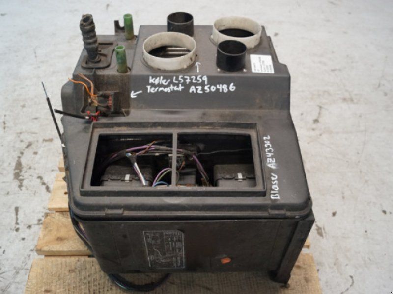 John Deere 2054