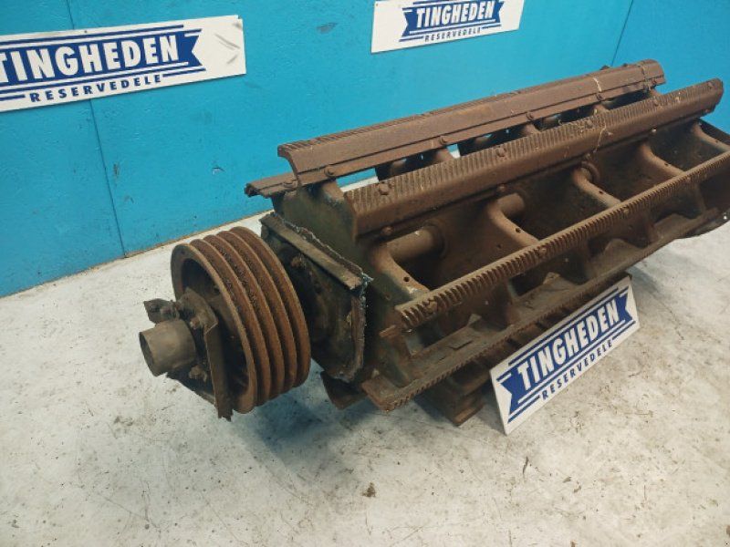 Massey Ferguson 7256