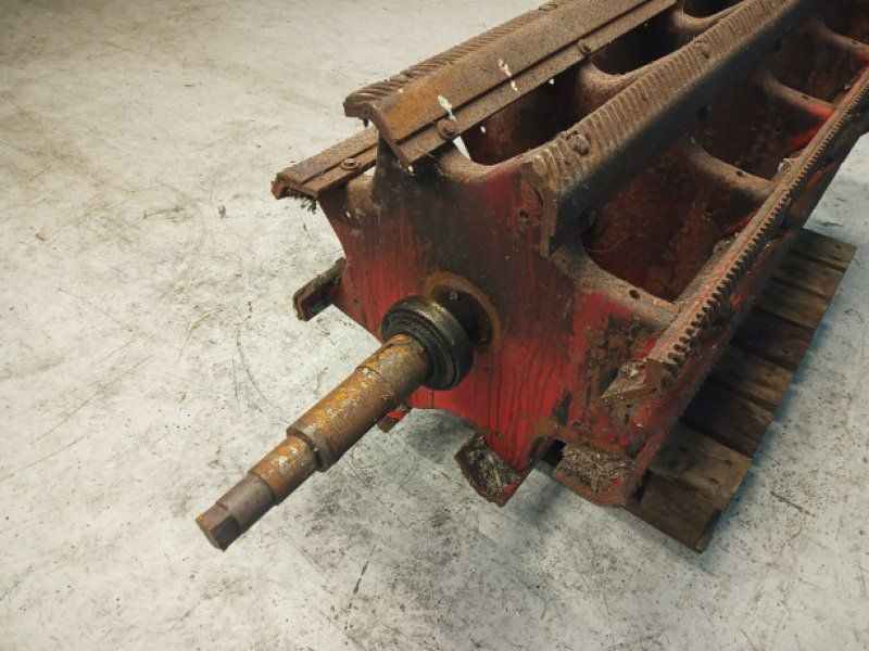 Massey Ferguson 34