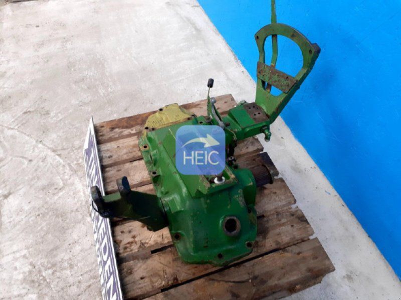 John Deere 2030