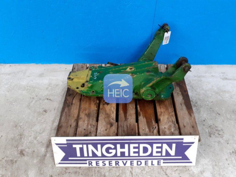 John Deere 2040