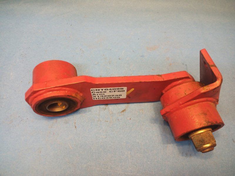 Case CF80