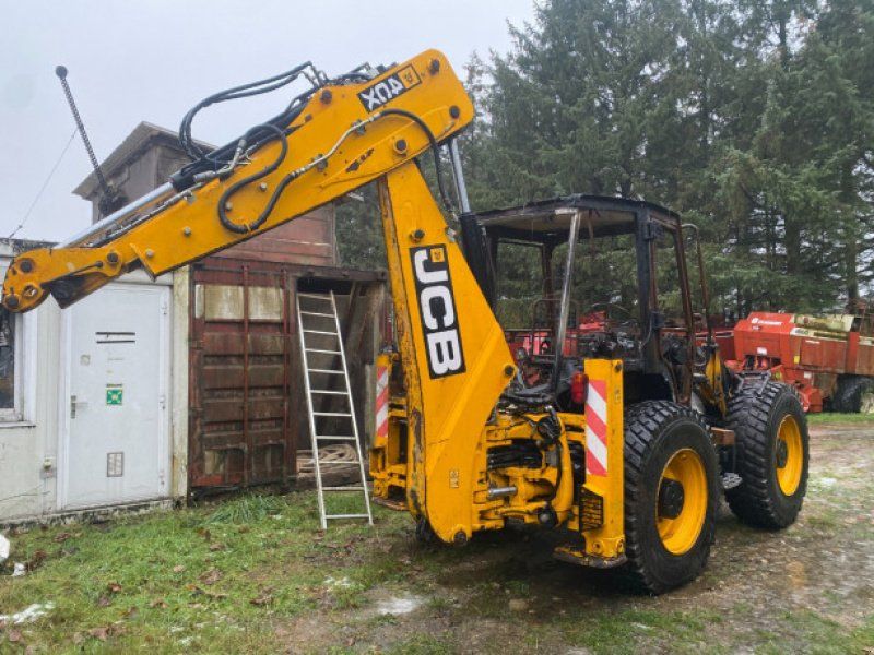 JCB 4CX