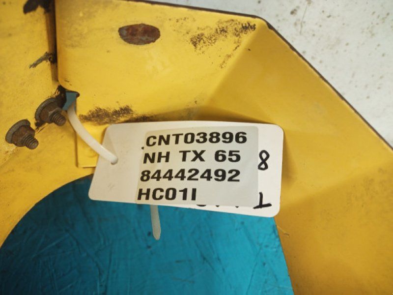 New Holland TX65