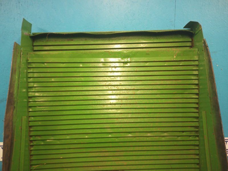 John Deere 975