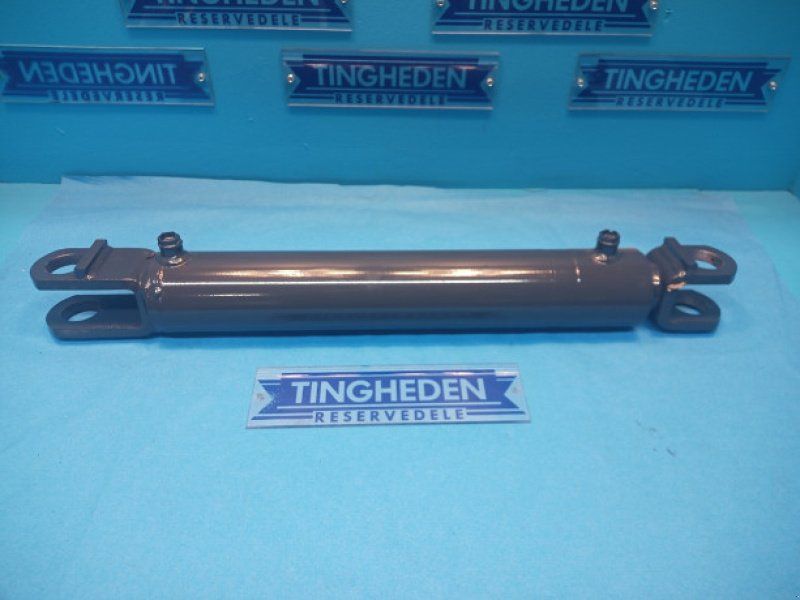 Vicon 835