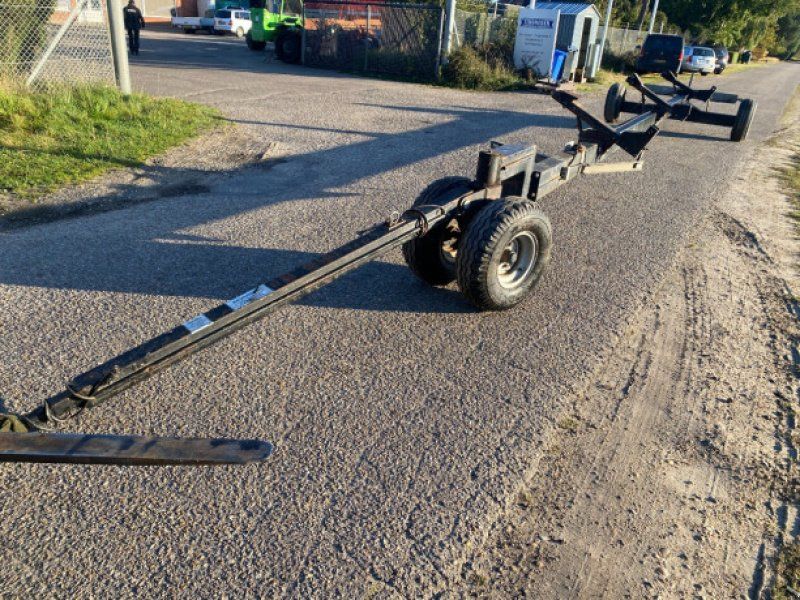 Skærebordsvogn
