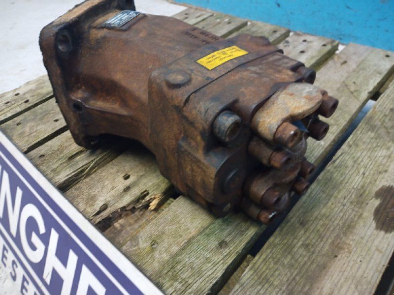 Massey Ferguson 38