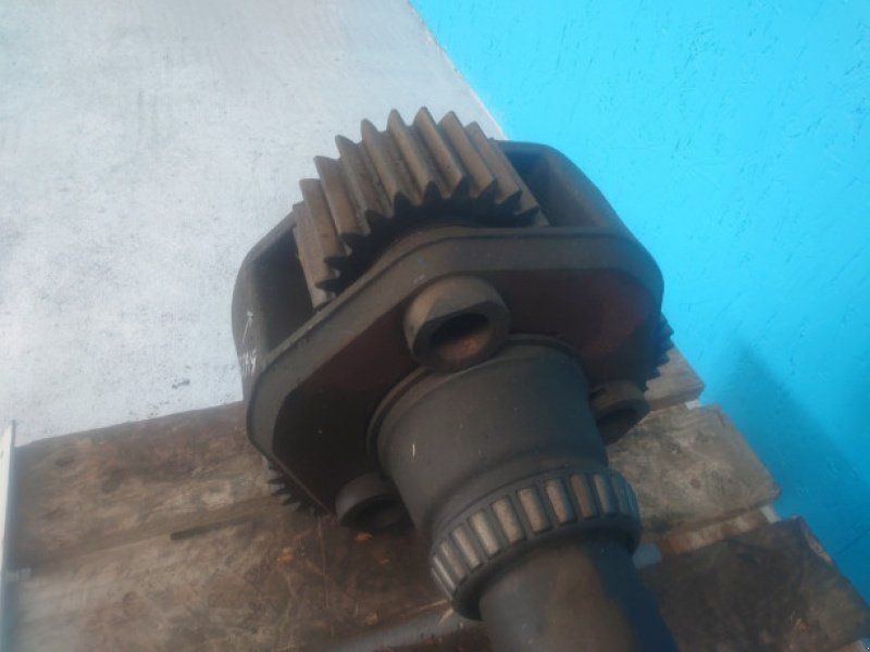 New Holland TM 150