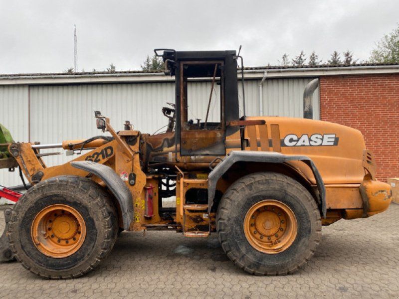 Case 621D