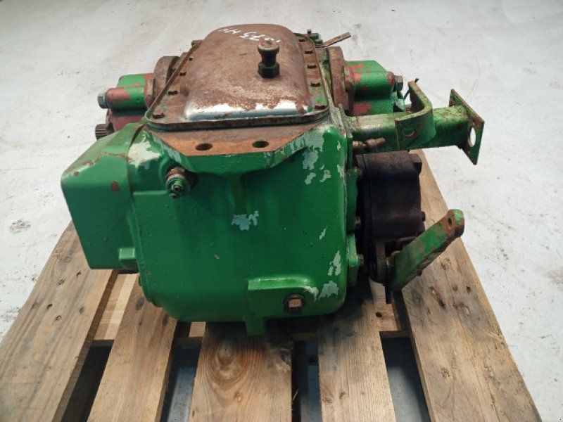 John Deere 1177