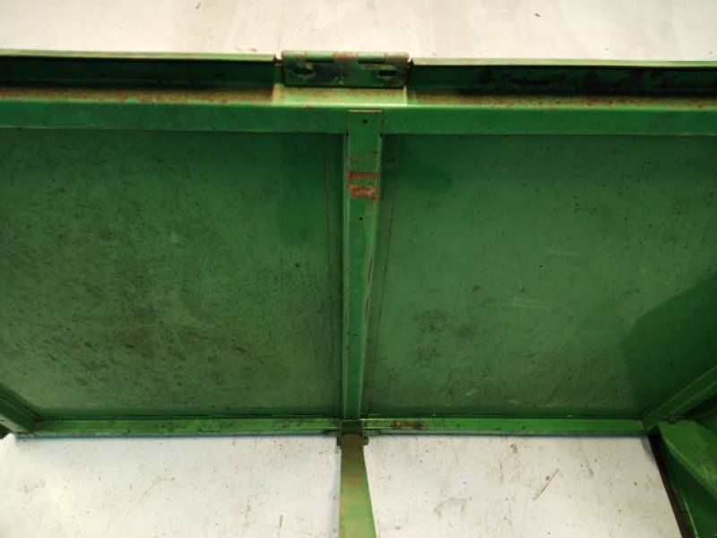 John Deere 1177