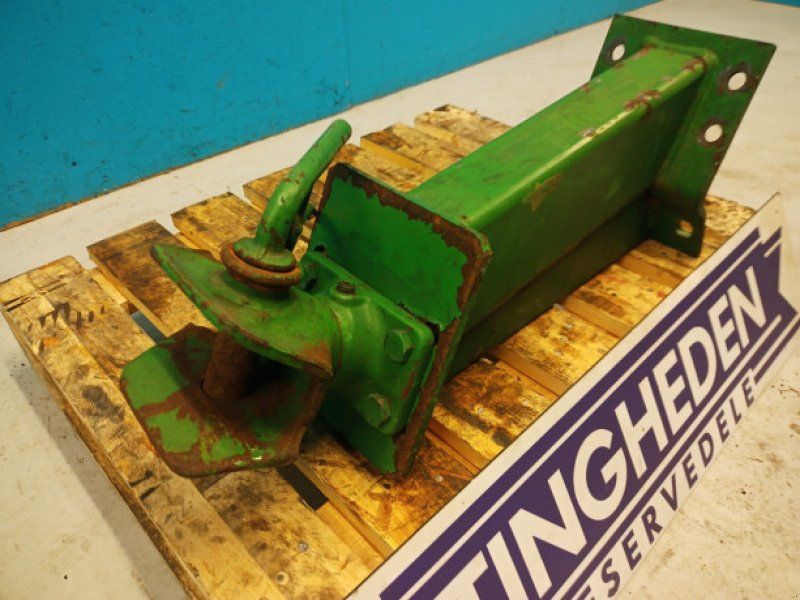 John Deere 2054