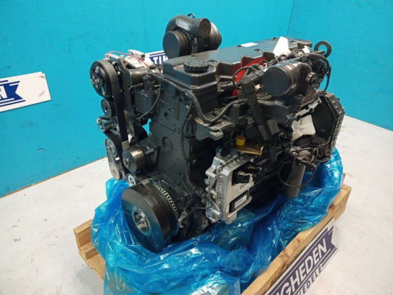 Iveco F4HE9684J J100