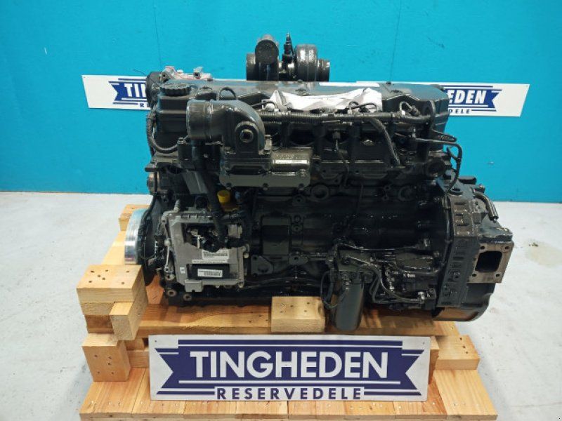 Iveco F4HE9684J J100