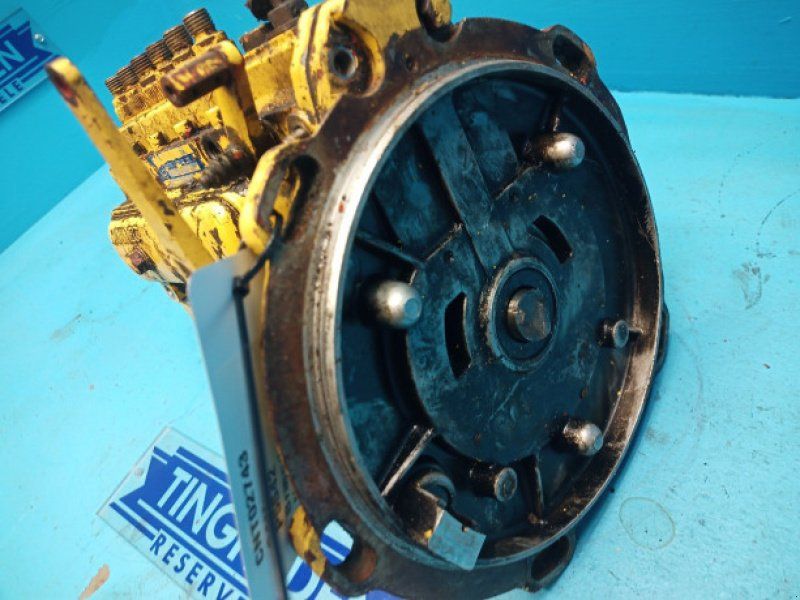 New Holland Brændstpumpe