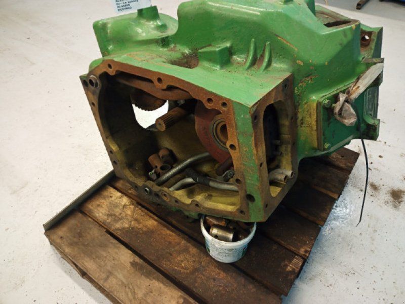 John Deere 2040