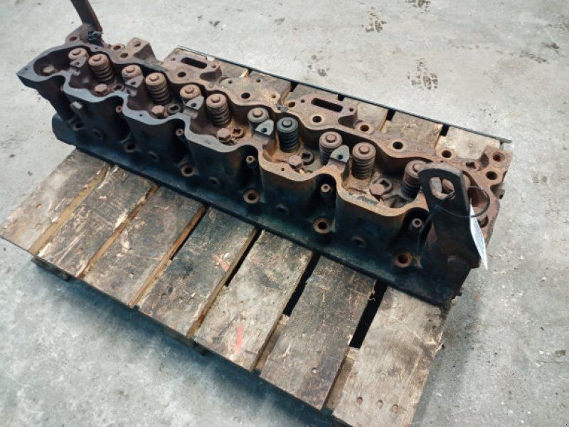 John Deere 6466
