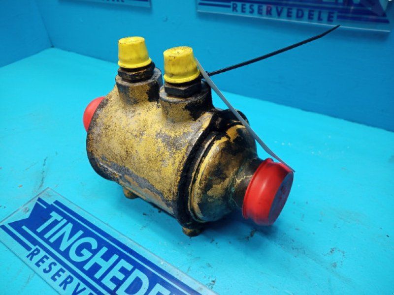 New Holland 8060