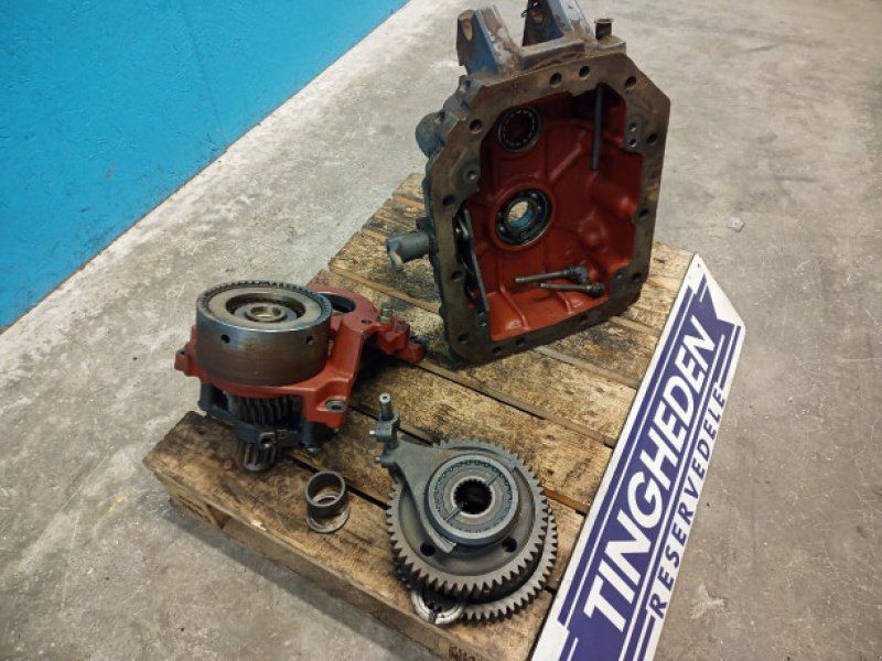 New Holland 8360