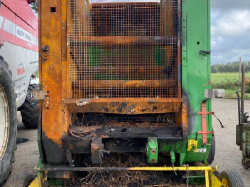 John Deere 590