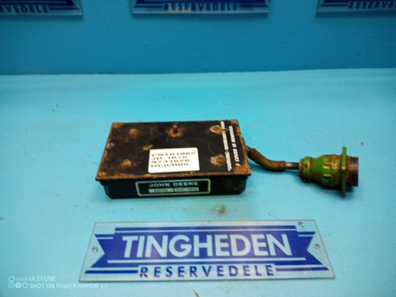 John Deere 1085