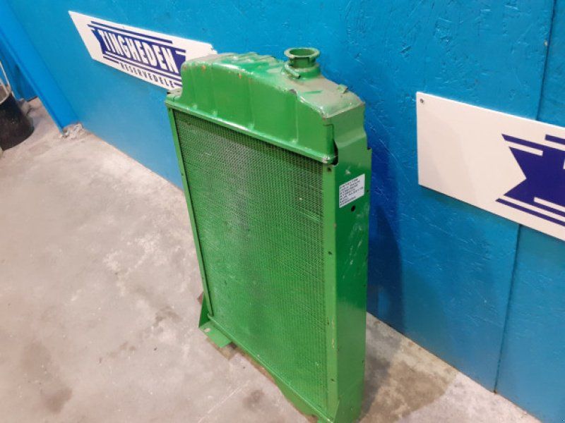 John Deere 3040