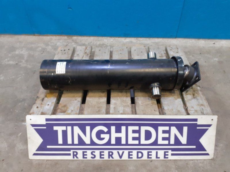Cylinder