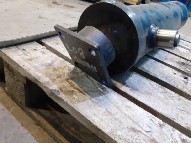 Cylinder