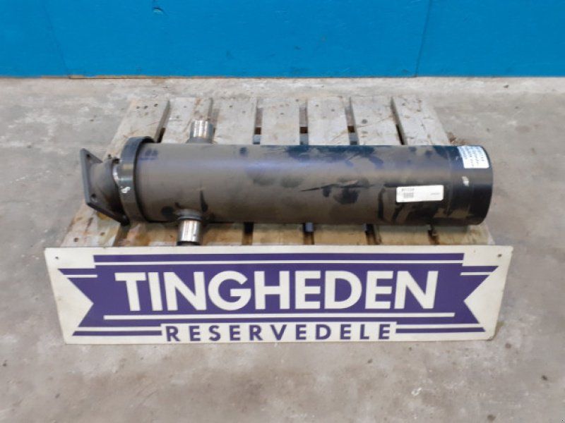 Cylinder
