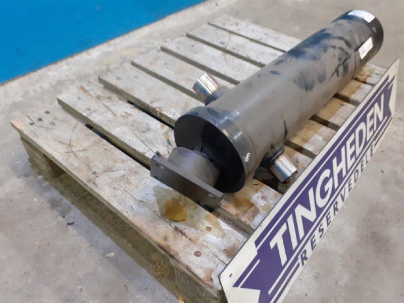 Cylinder