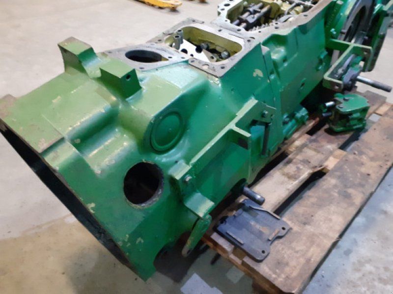 John Deere 2840