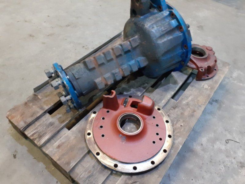 Ford 7840
