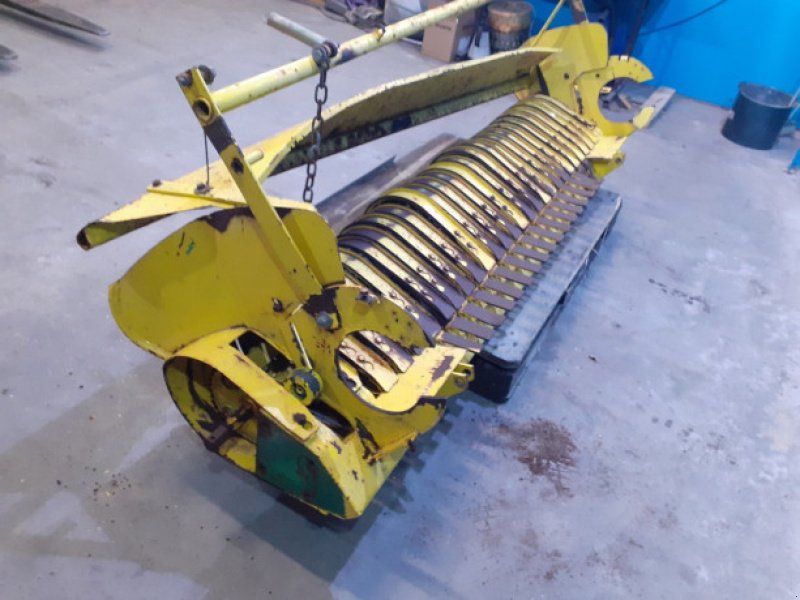 John Deere 580