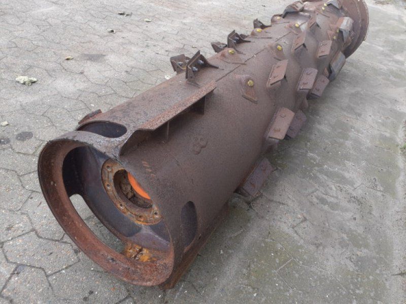 New Holland CR9090