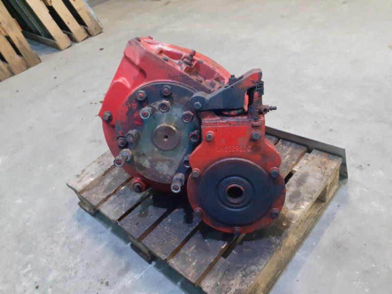 Massey Ferguson 660