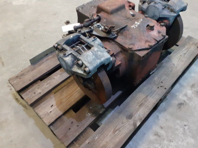 Massey Ferguson 7256