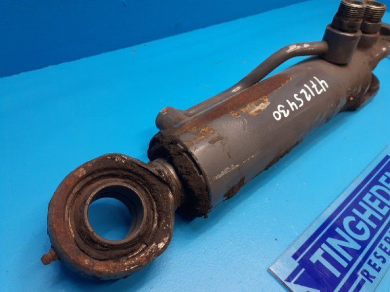 New Holland TM 190