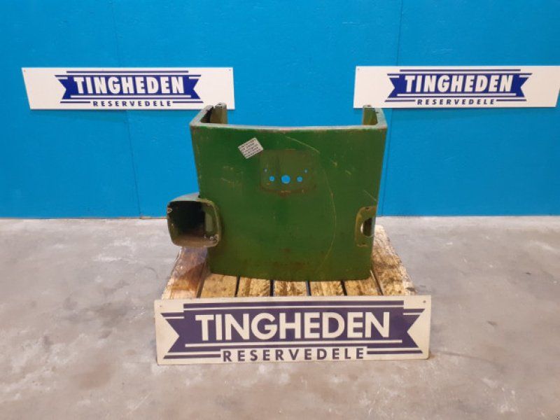John Deere 2850
